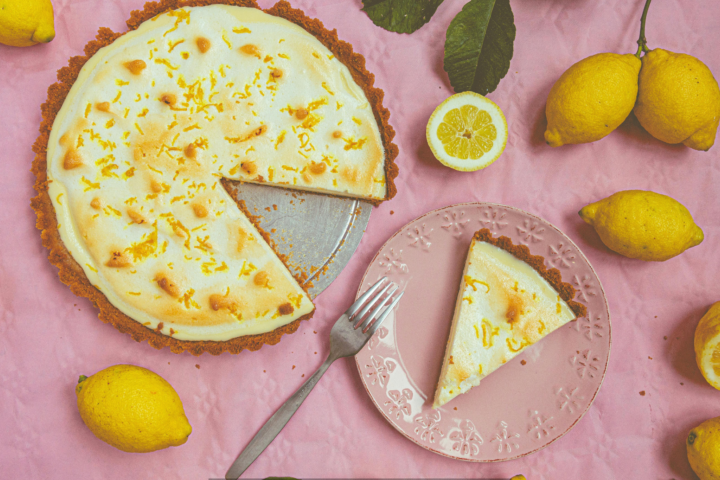 Torta de Limão Cremosa com Base Crocante
